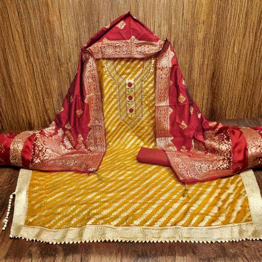 Beautiful Radiance – Banarasi Jacquard Set