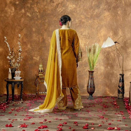 Walima Look Bride Special Salwar Suit – Yellow