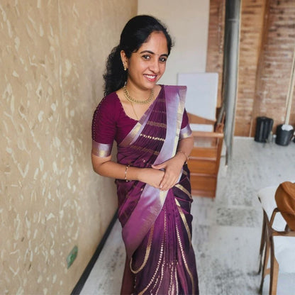 Golden Gleam – Zari Weaving Saree