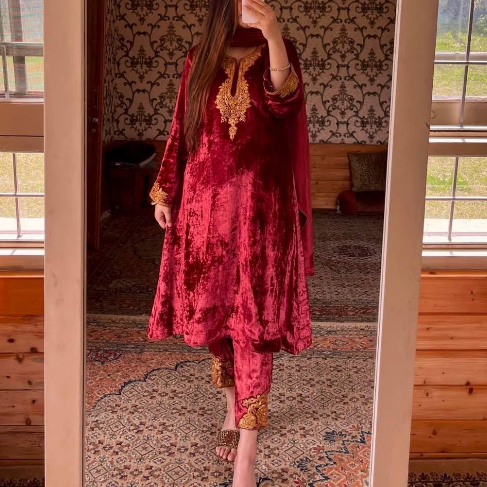 High-Demand Festive Special Salwar Kameez – Maroon